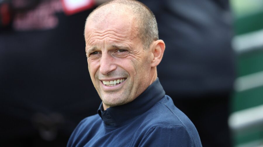 Pre season friendly aviva stadium dublin 9 8 2025 leeds united vs ac milan ac milan manager max allegri max allegri 9 8 2025 copyright x inpho bryanxkeanex bk14959jpg