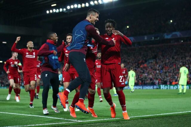 Premier league vietera esultanze