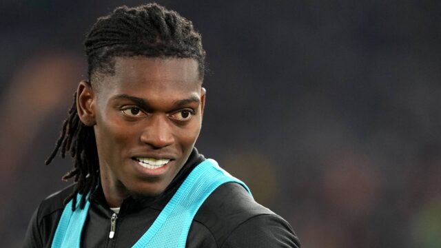 Rafael leao of ac milan warming up during the serie a football match between as roma and ac milan at olimpico stadium in rome italy may 18 2025 antoniettaxbaldassarrejpg