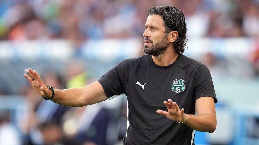 Reggio emilia italy fabio grosso of sassuolo during the serie a match between sassuolo and ssc napoli in reggio emilia italyaugust 23 2025 copyright xfotoagenziaxjpg