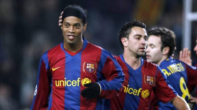 Ronaldinho xavi