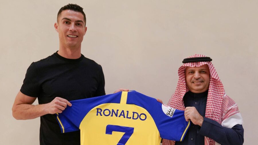 Ronaldo con lo sceicco dellal nassr