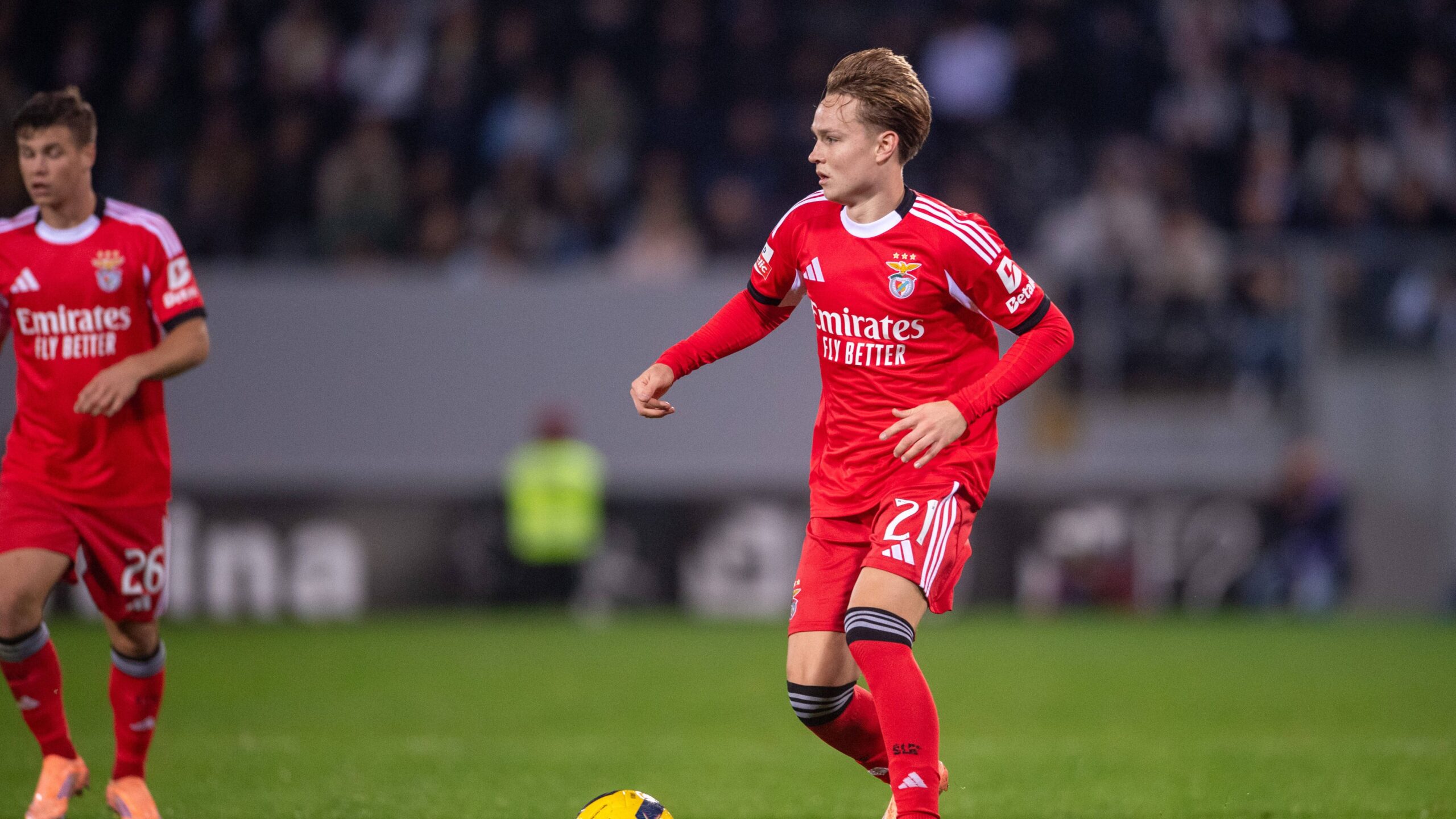 Schjelderup milita nel Benfica