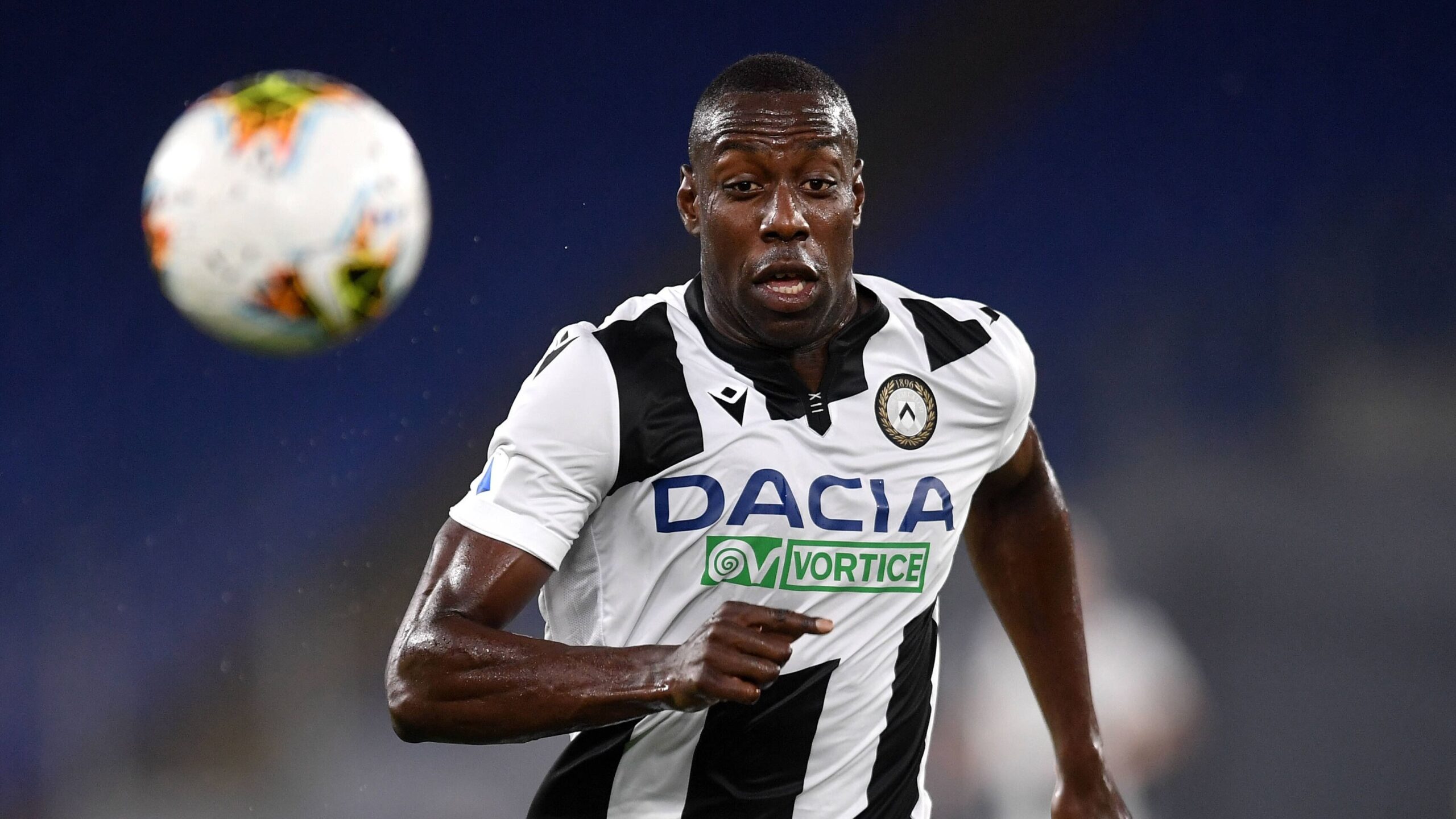 Stefano Okaka con la maglia dell'Udinese