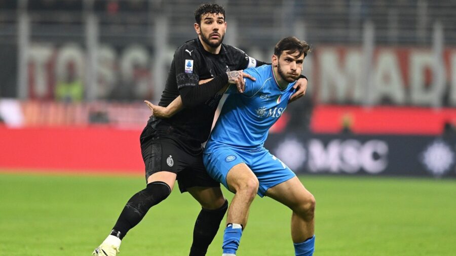 Theo hernandez kvaratskhelia duello milan napoli
