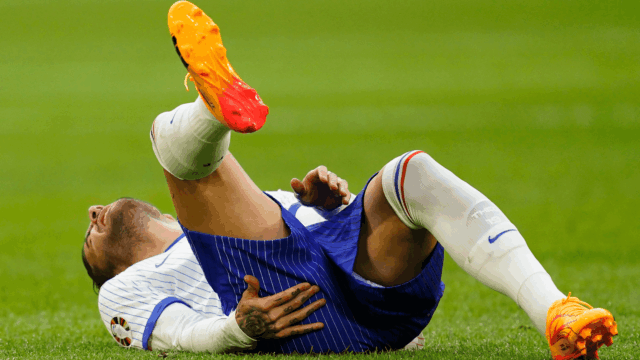 Theo hernandez milan francia infortunio italia