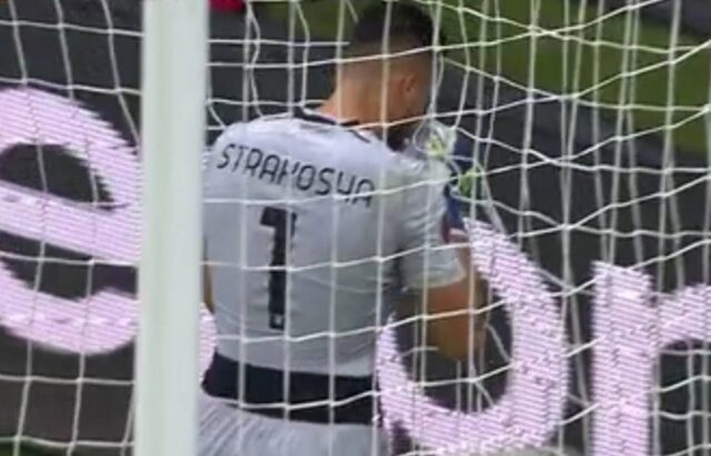 Tifosi della lazio per strakosha