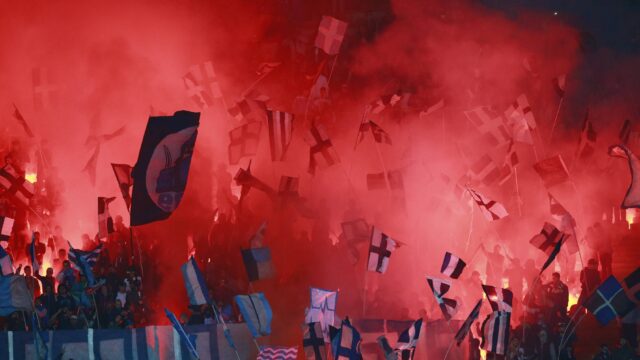 Tifosi sugli spaltijpg