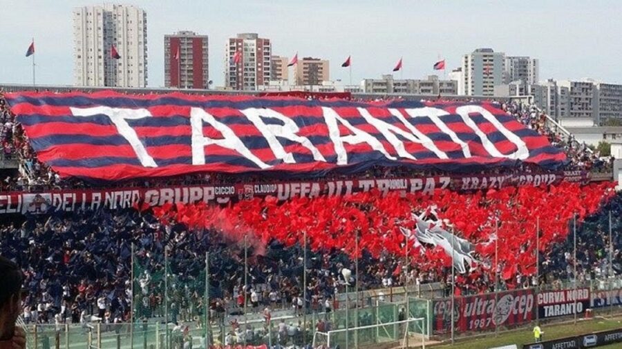 Tifosi taranto