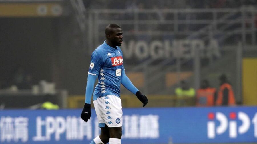 Tutti contro koulibaly