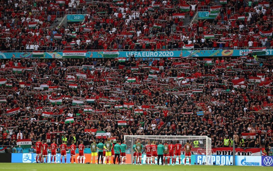 Uefa sposta finale a budapest