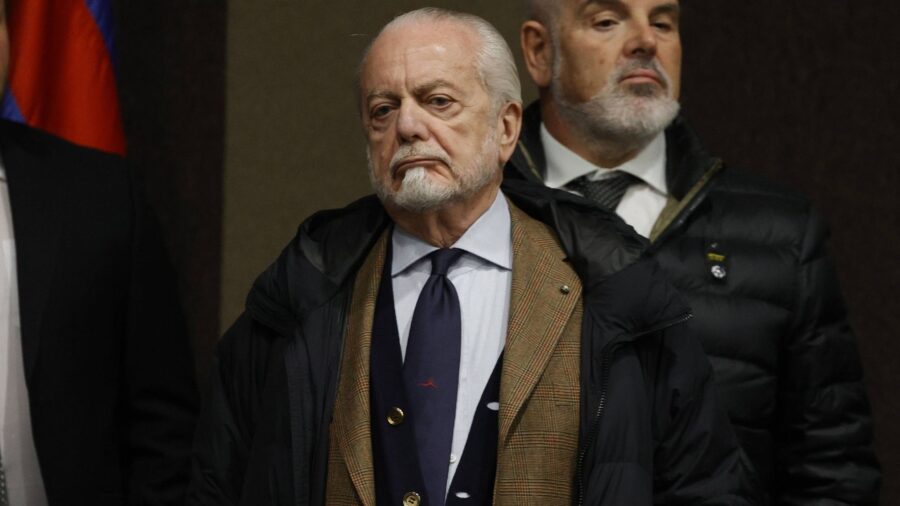 Un giornalista ferma ADL che lo fulmina VIDEO