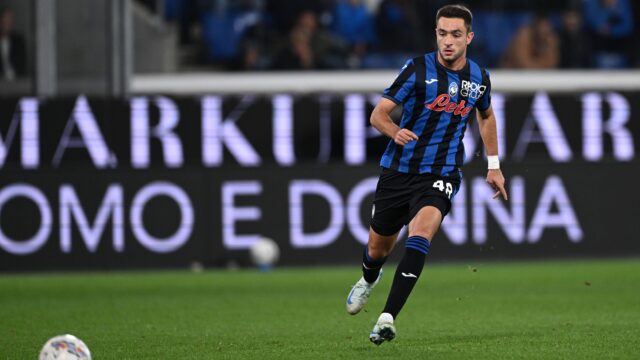 Vanja vlahovic atalanta during the italian serie a match between atalanta 2 3 como at gewiss stadium on september 24 2024 in bergamo italy noxthirdxpartyxsales 267757480jpg