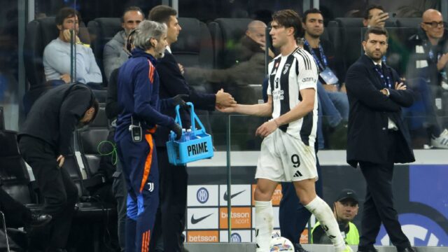 Vlahovic thiago motta rinnovo