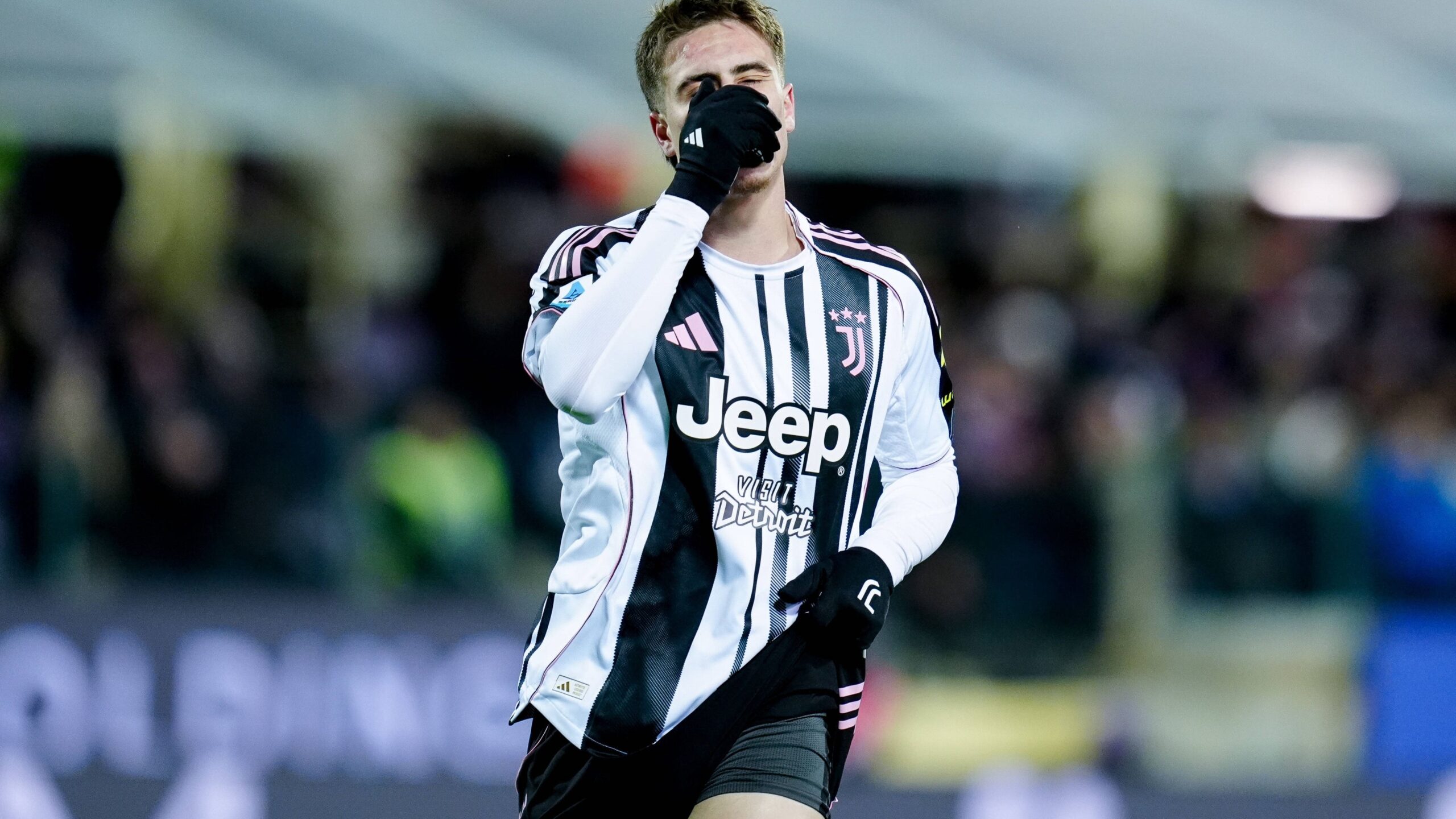 yildiz con la maglia della juventus