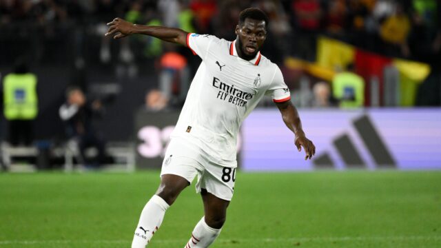 Yunus musah of ac milan in action during the serie a football match between as roma and ac milan at olimpico stadium in rome italy may 18 2025 andreaxstacciolijpg