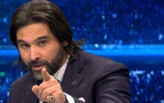 Zazzaroni attacca adani