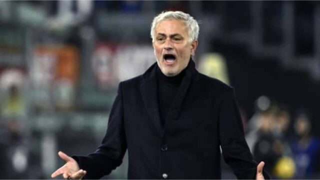 Zazzaroni esonero mourinho