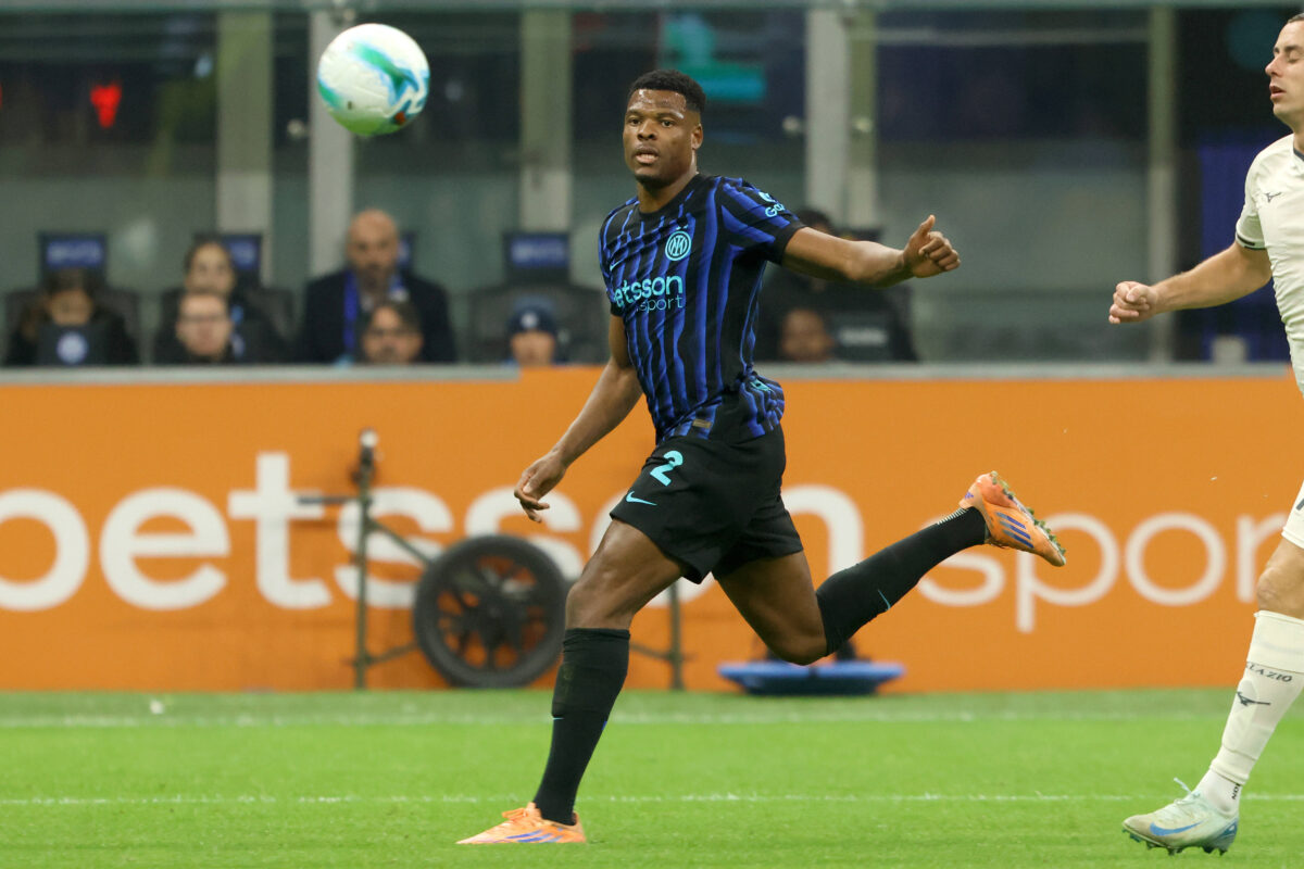 Dumfries in azione in Inter-Lazio
