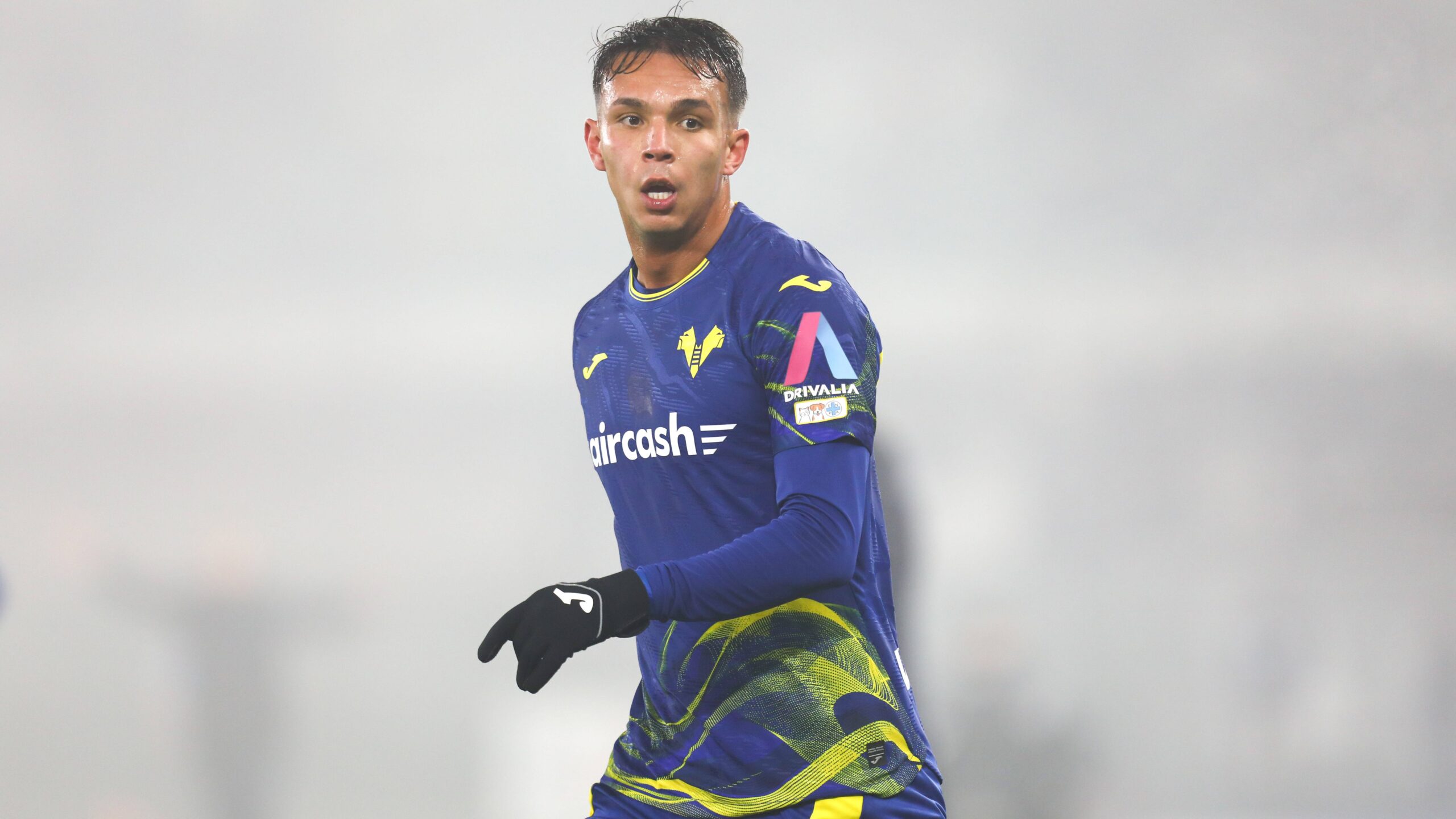 Giovane al posto di Thuram