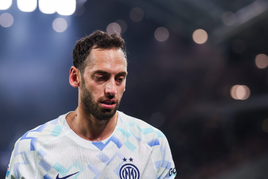 Calhanoglu durante Atalanta-Inter