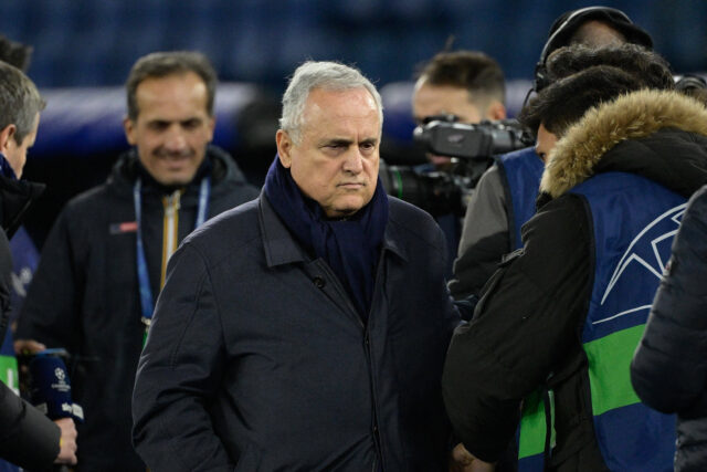 Claudio Lotito scuro in viso
