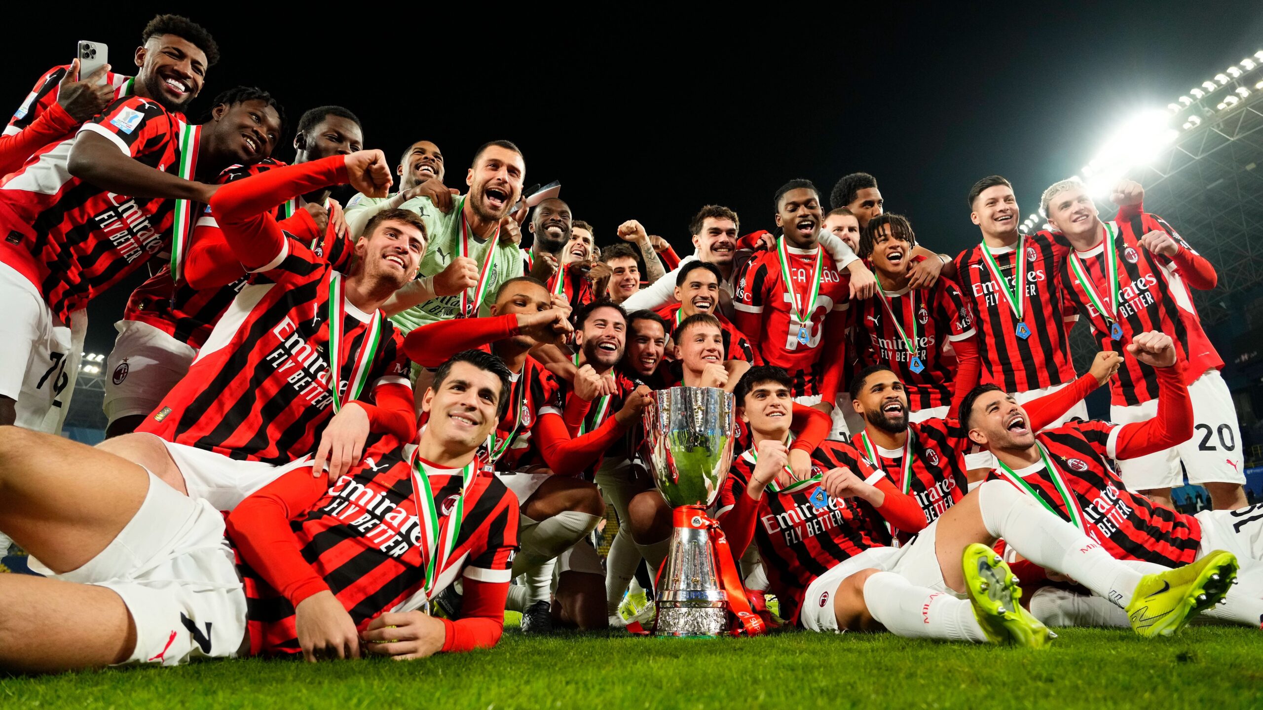 Il Milan vincitore dell'ultima edizione della Supercoppa Italia