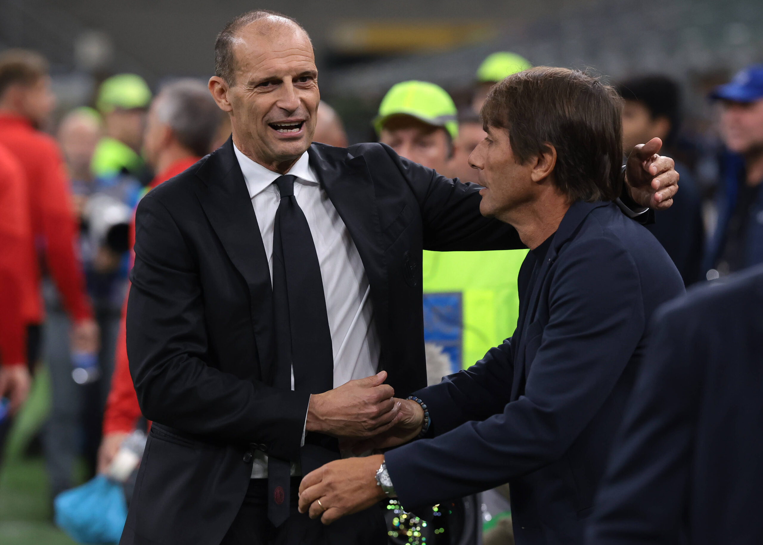 Il saluto tra Allegri e Conte