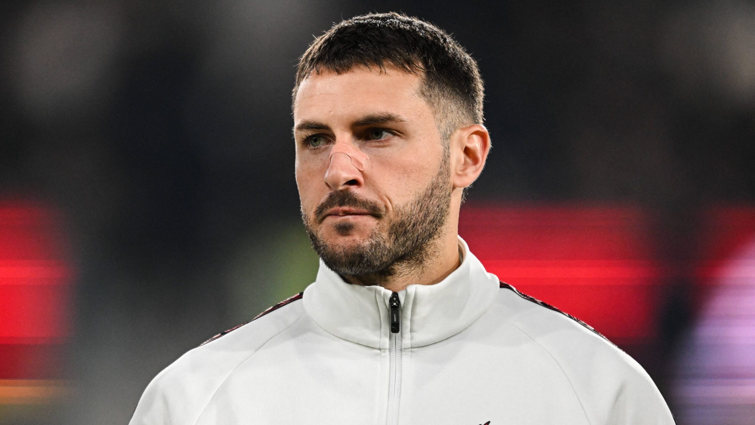 Milan, Gimenez continua ad essere sulla lista dei partenti, ma potrebbe restare