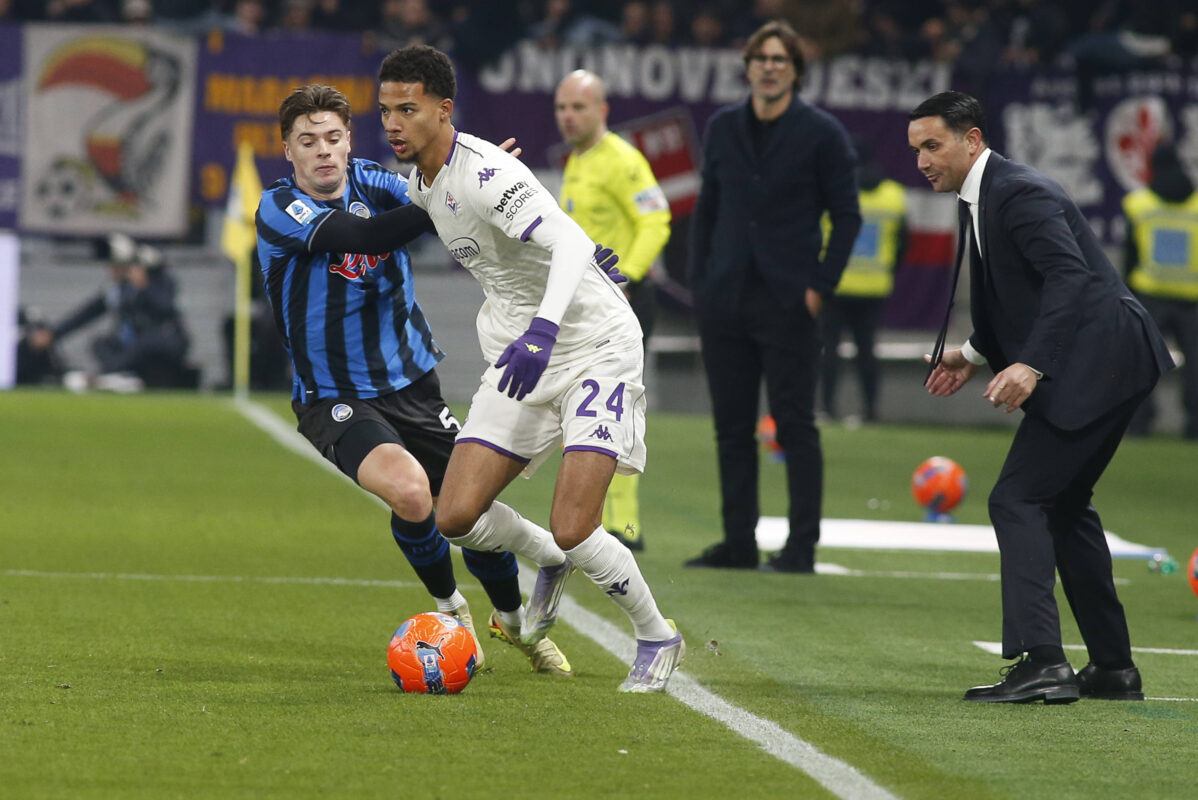Amir Richardson con il pallone tra i piedi