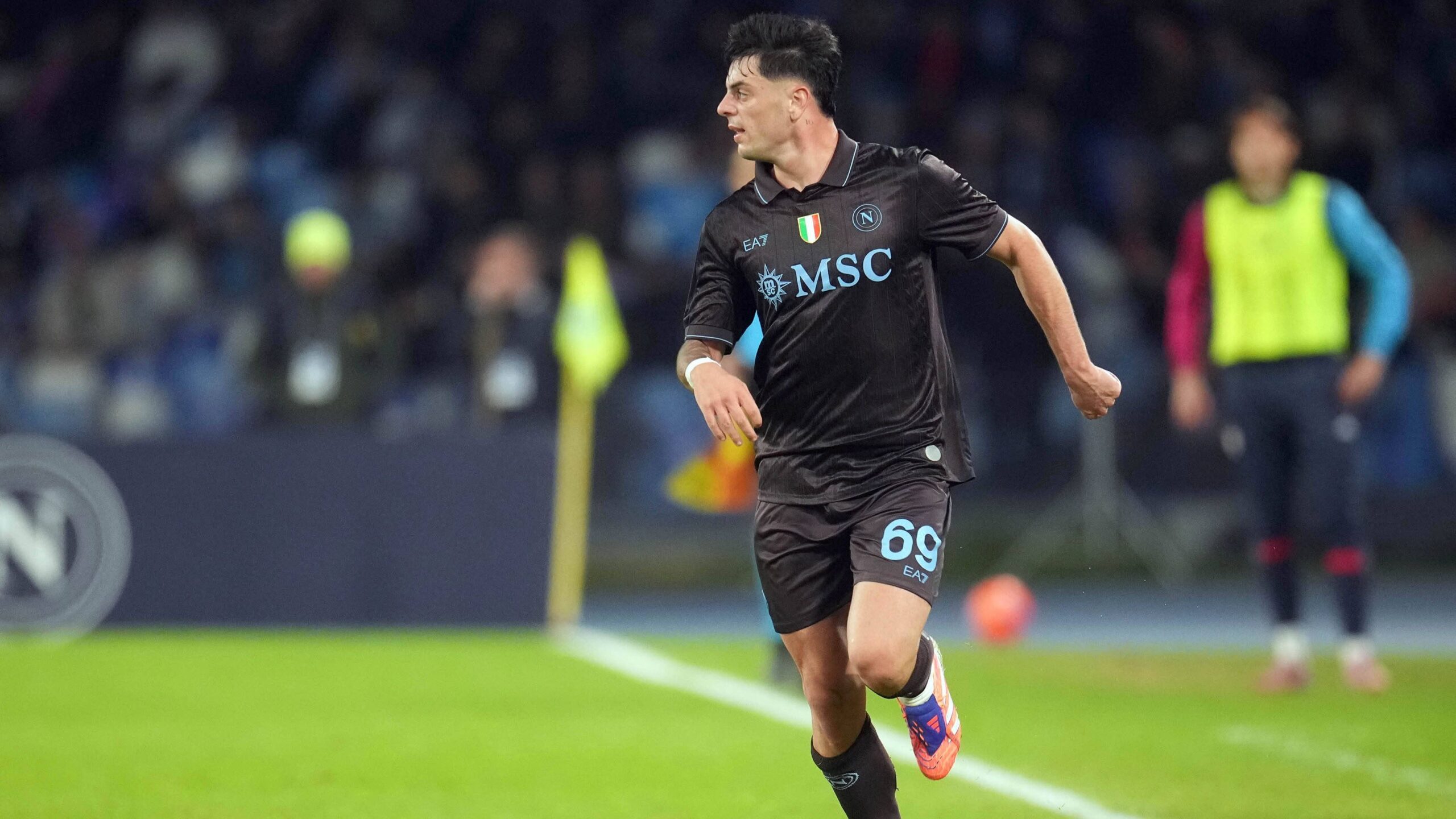 Giuseppe Ambrosino lascer&agrave; Napoli a gennaio