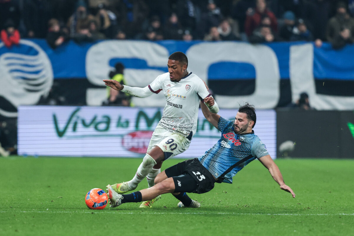 Folorunsho a contrasto con Kolasinac