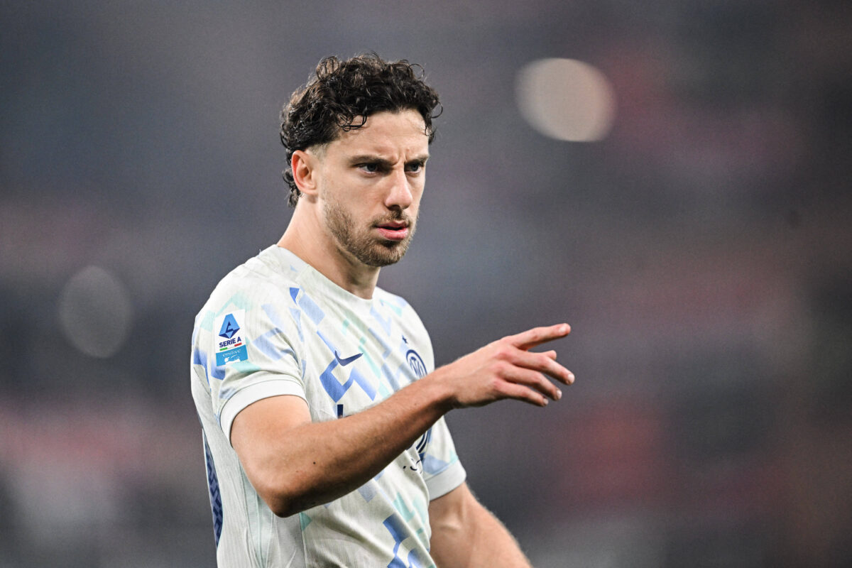 Carlos Augusto con la maglia dell'Inter