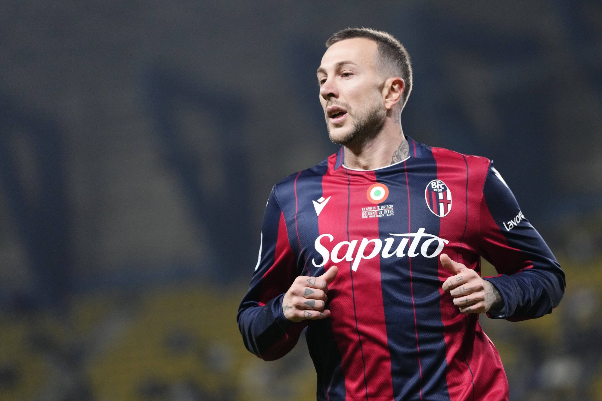 Federico Bernardeschi con la maglia del Bologna