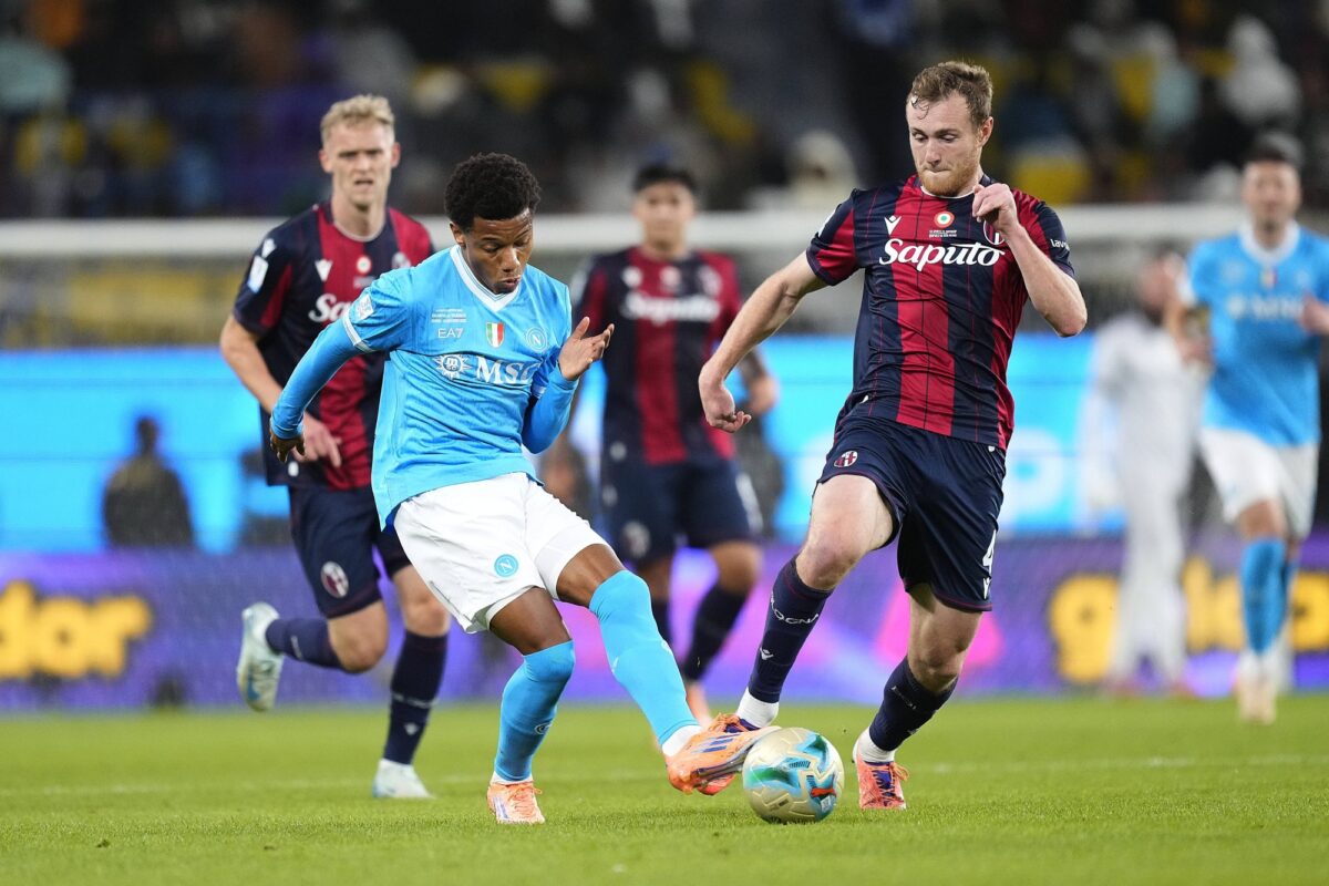 David Neres passa il pallone