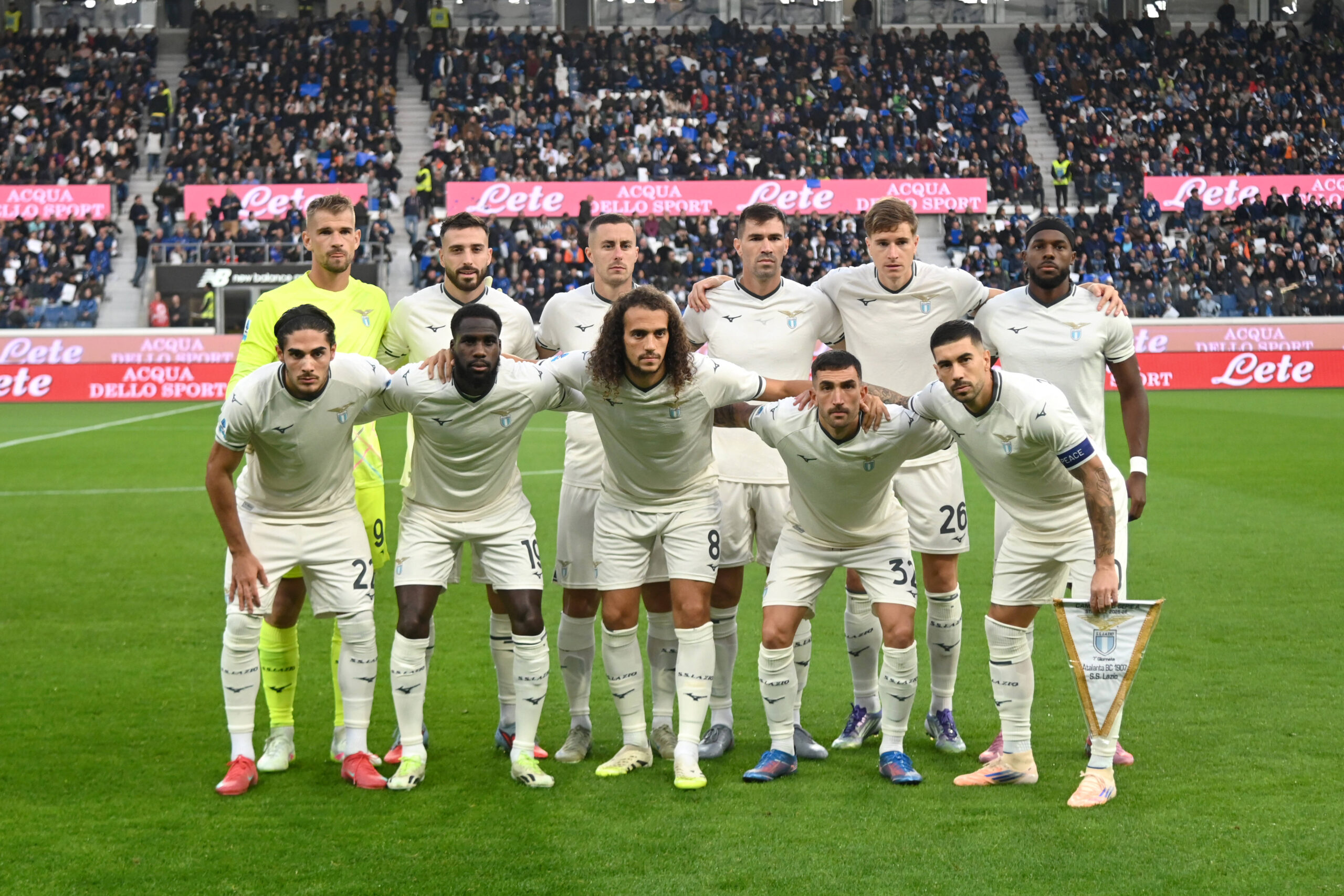 Foto di gruppo prima di Atalanta-Lazio
