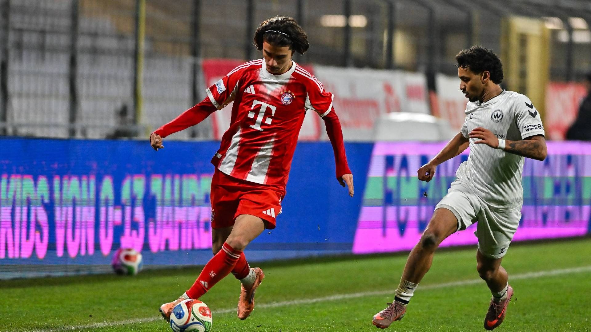 Licina in azione con il Bayern Monaco