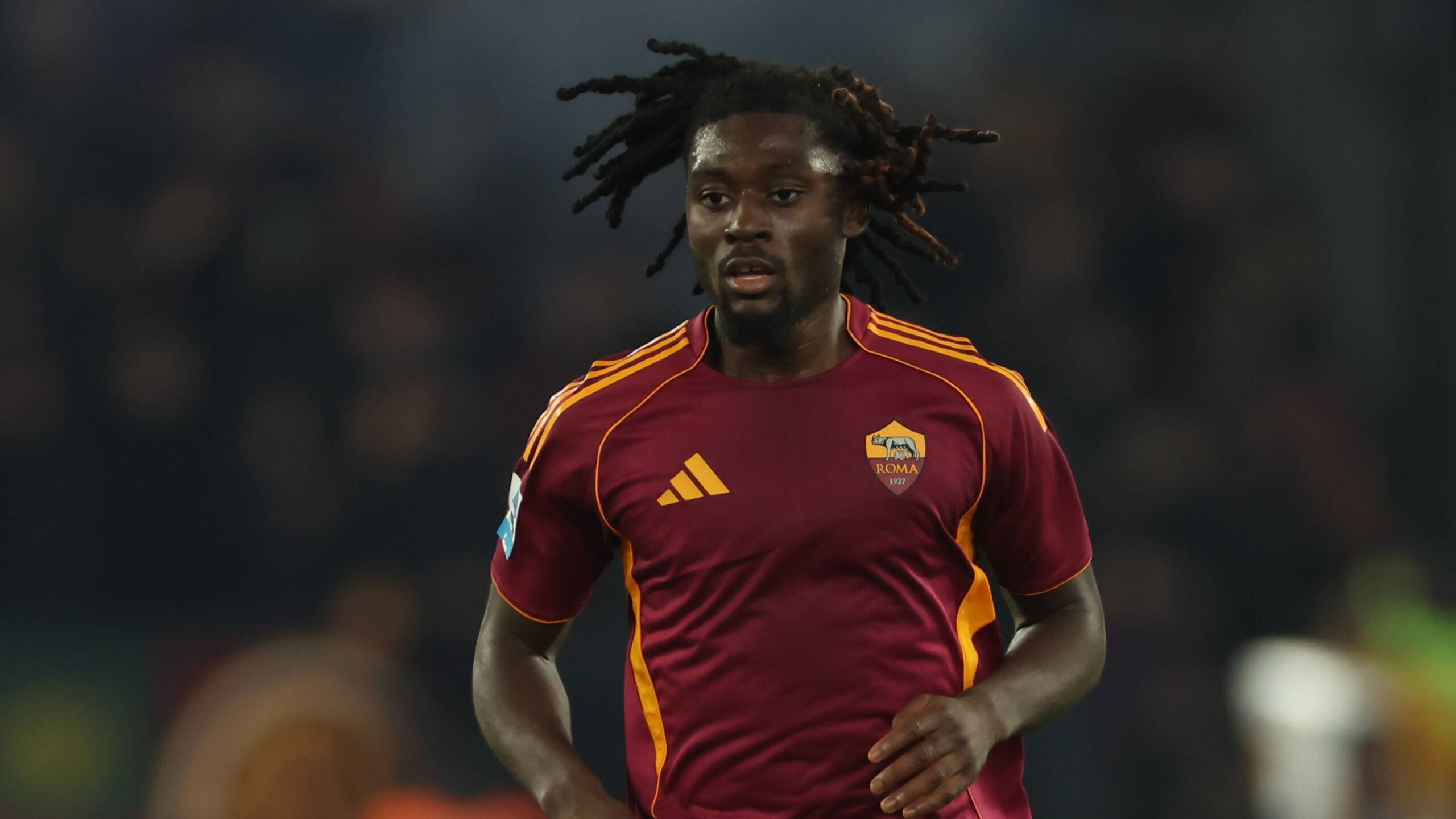 Manu Kon&egrave; centrocampista della Roma, sogno proibito di Marotta
