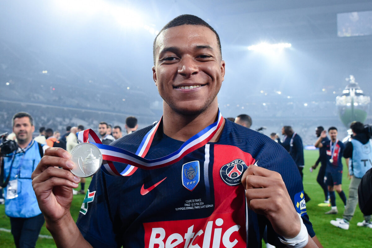 Mbappé con la maglia del Psg