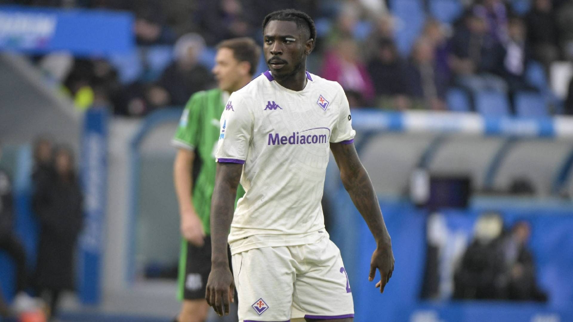 Moise Kean con la maglia della Fiorentina