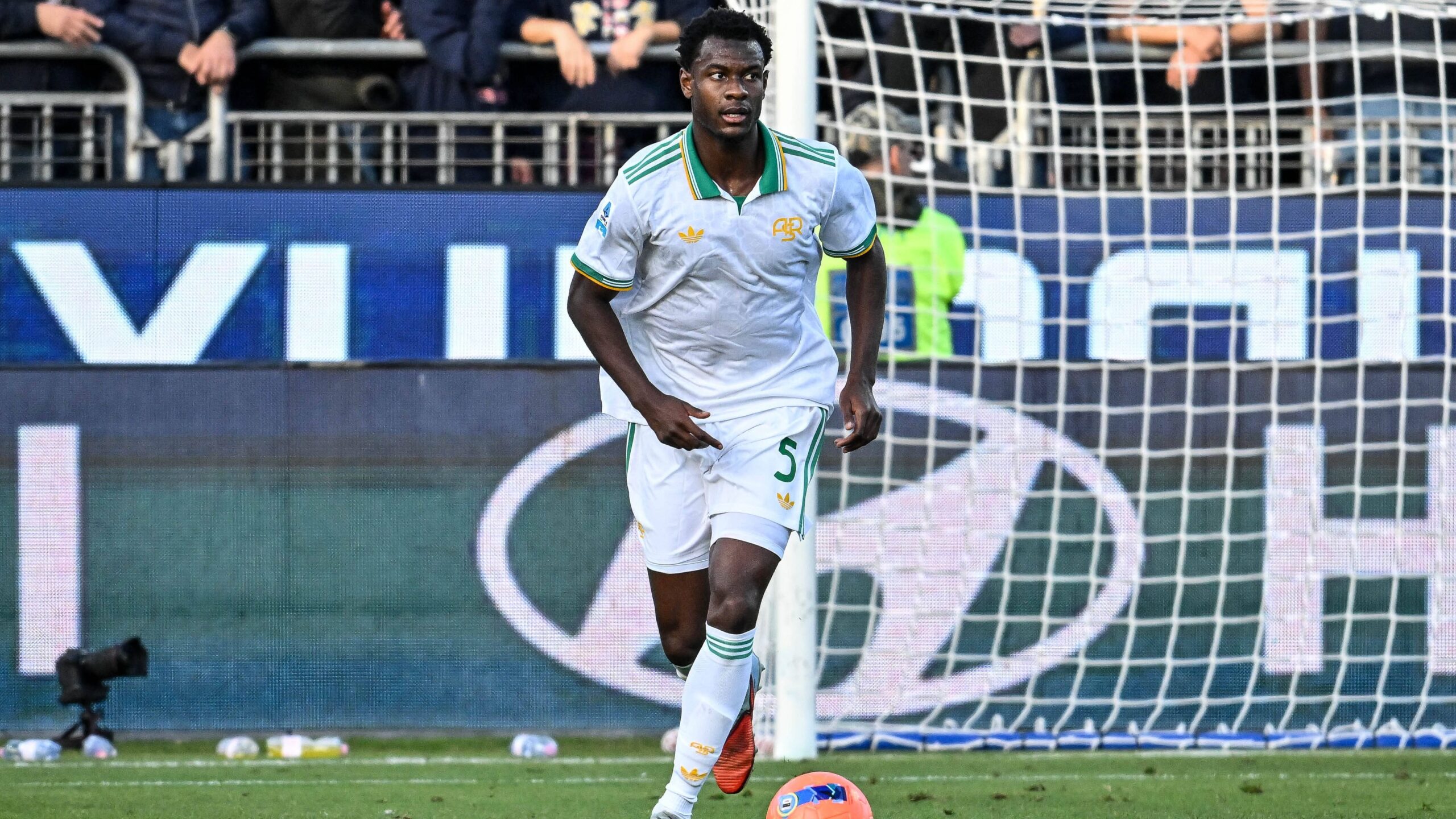 ndicka con la maglia della roma