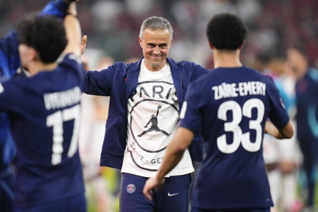 Luis Enrique festeggia la Coppa Intercontinentale