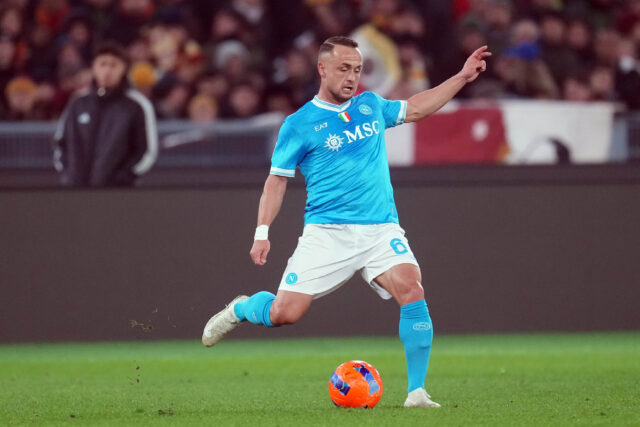 Lobotka, 16 presenze in stagione