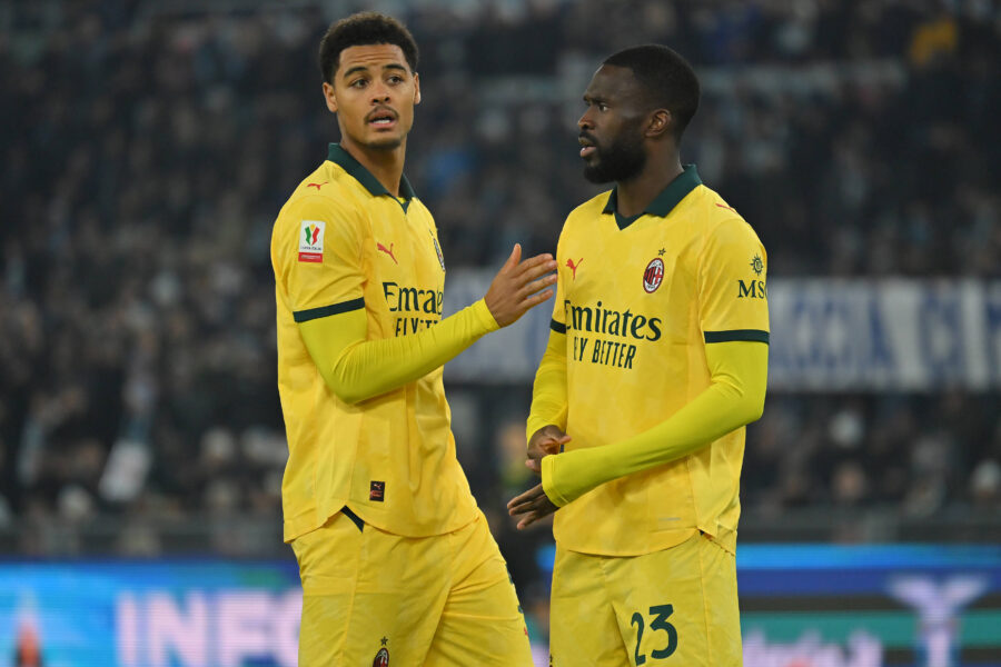 De Winter e Tomori durante Lazio-Milan