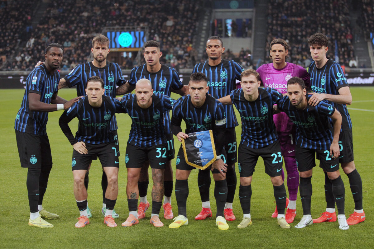 La squadra dell'Inter in posa