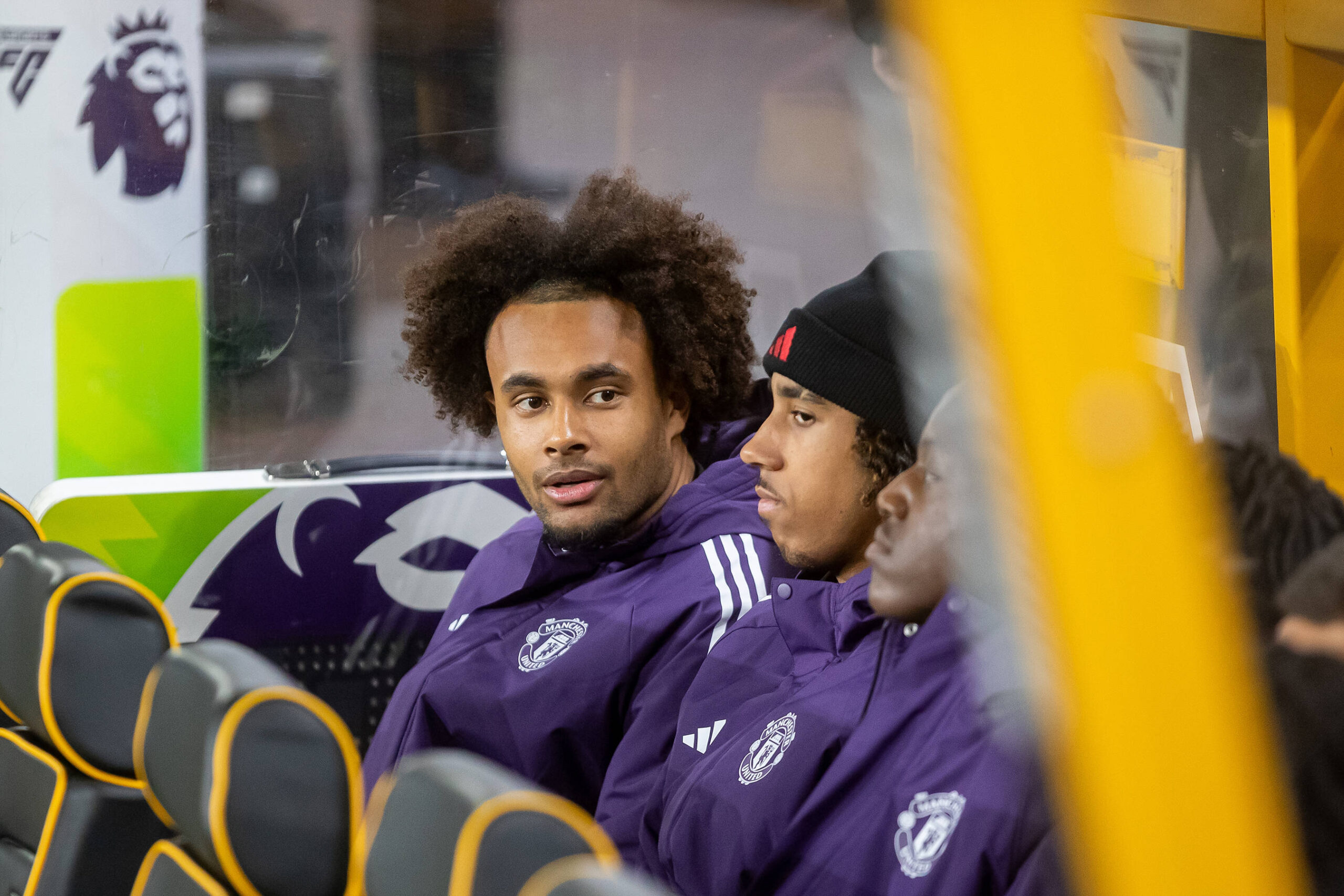 Joshua Zirkzee attaccante del Manchester United cercato dalla Roma