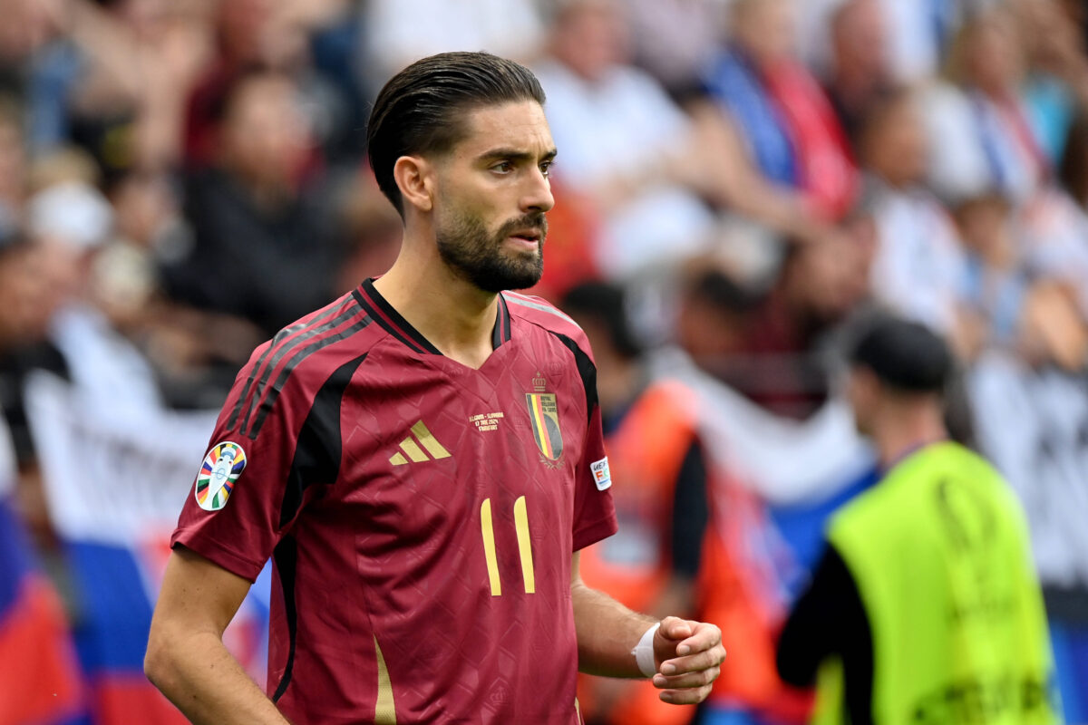 Ferreira Carrasco con la maglia della nazionale belga
