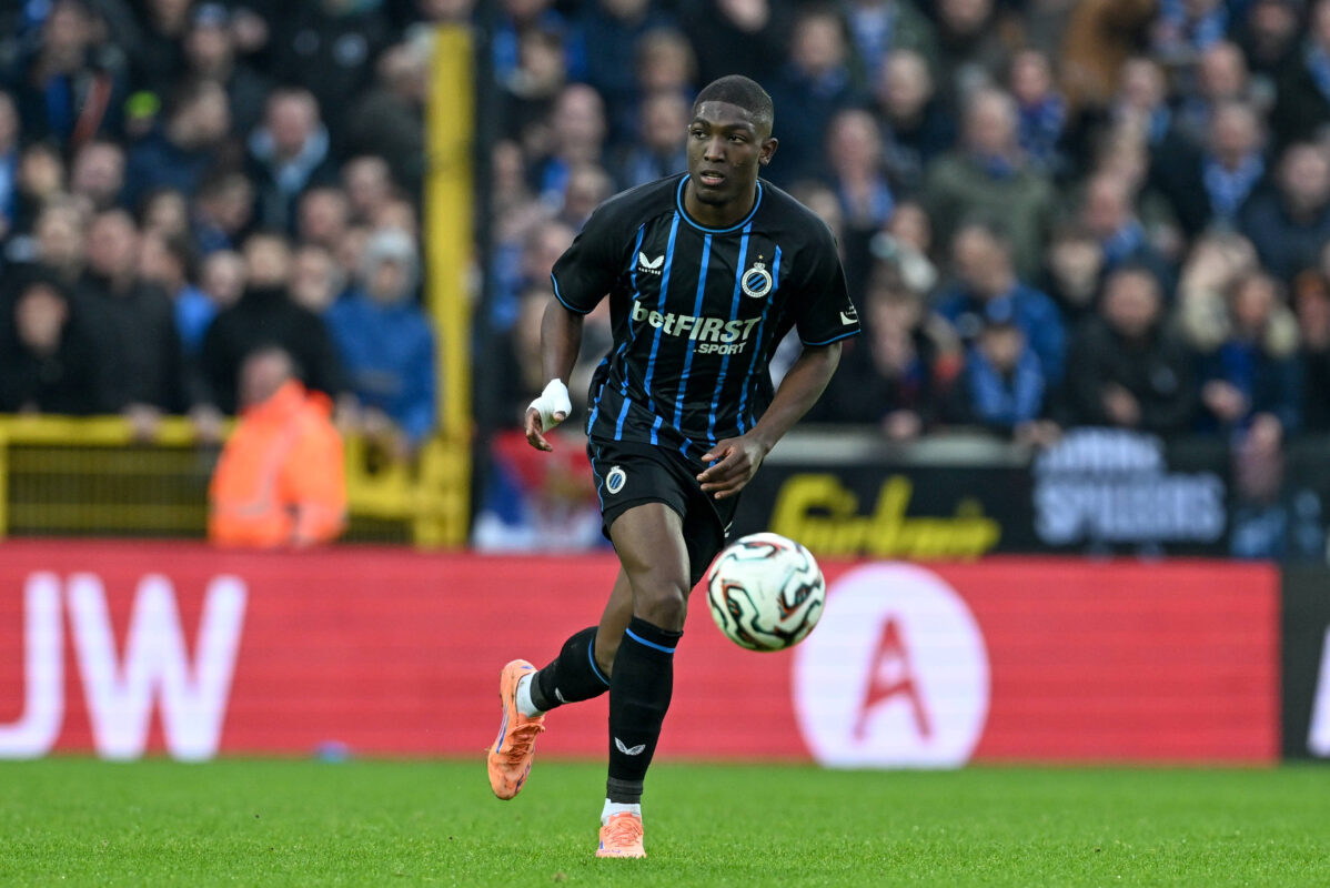 Joel Ordonez in azione con il Club Brugge