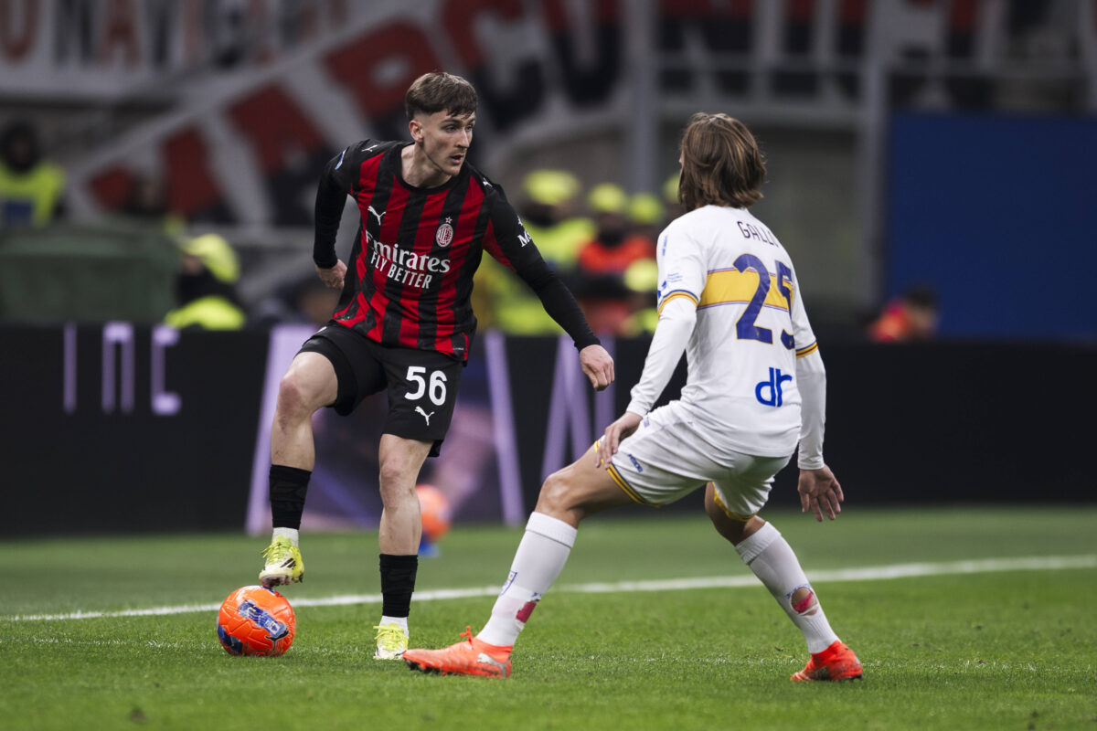 Alexis Saelemaekers durante Milan-Lecce