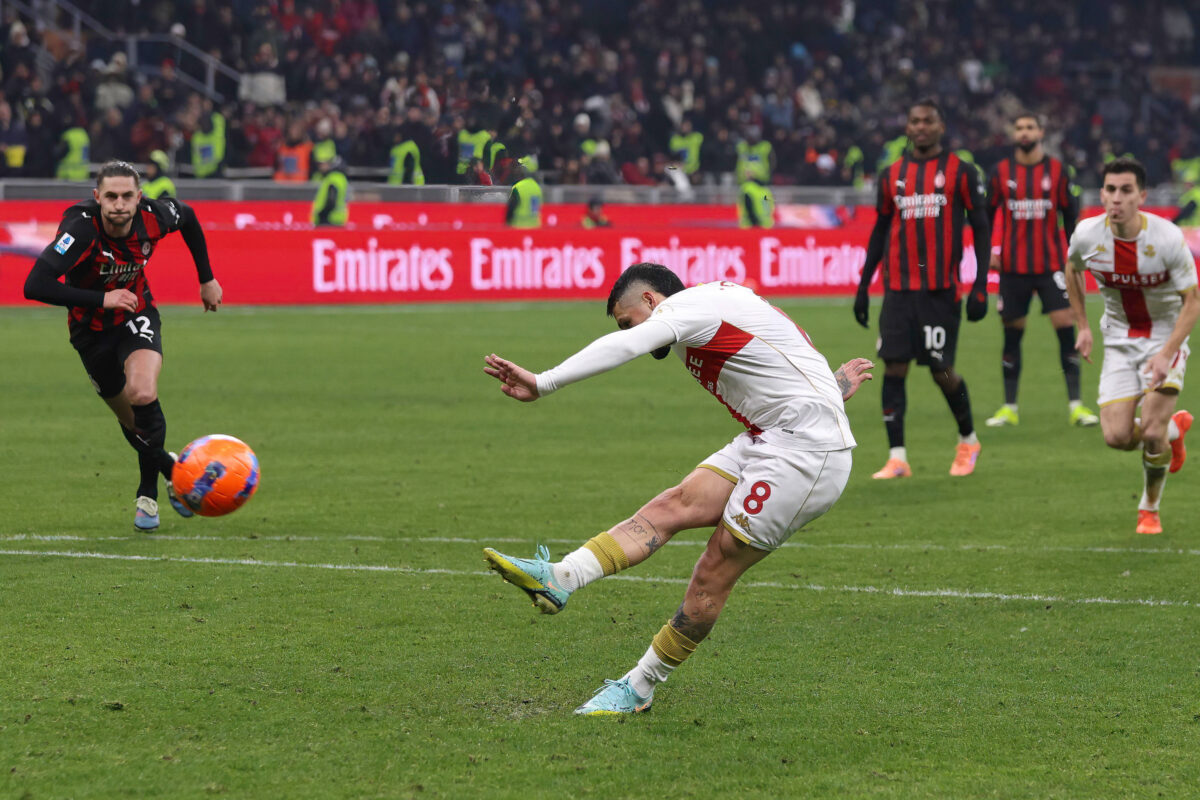 Stanciu fallisce il rigore contro il Milan